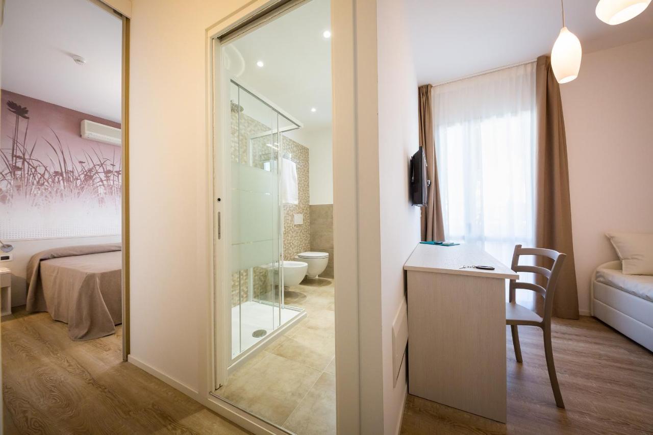 Hotel Villa Maria Caorle Exterior foto