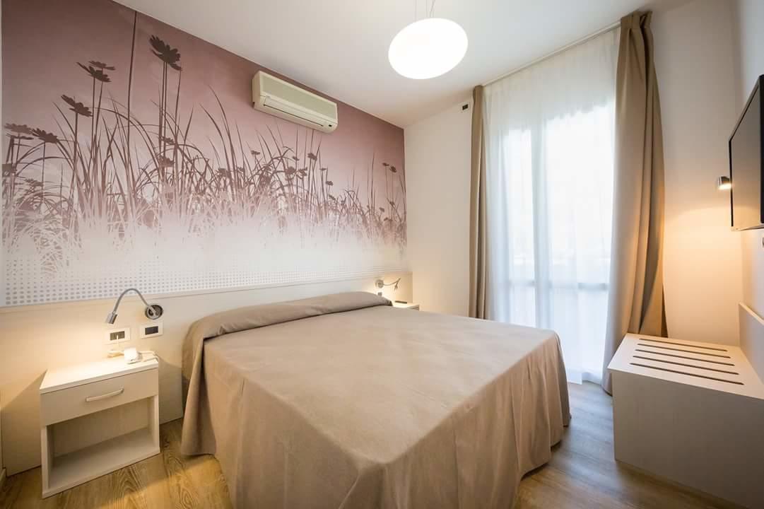 Hotel Villa Maria Caorle Exterior foto