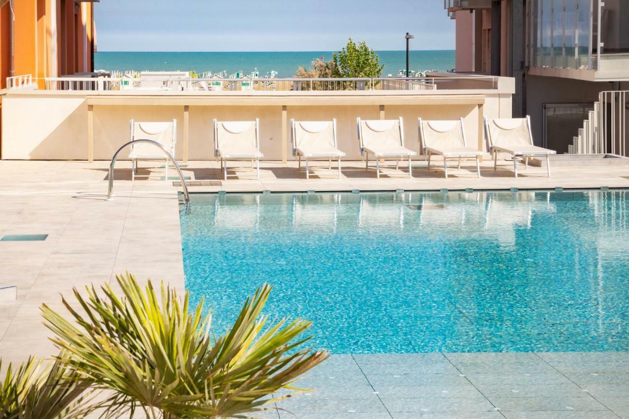 Hotel Villa Maria Caorle Exterior foto