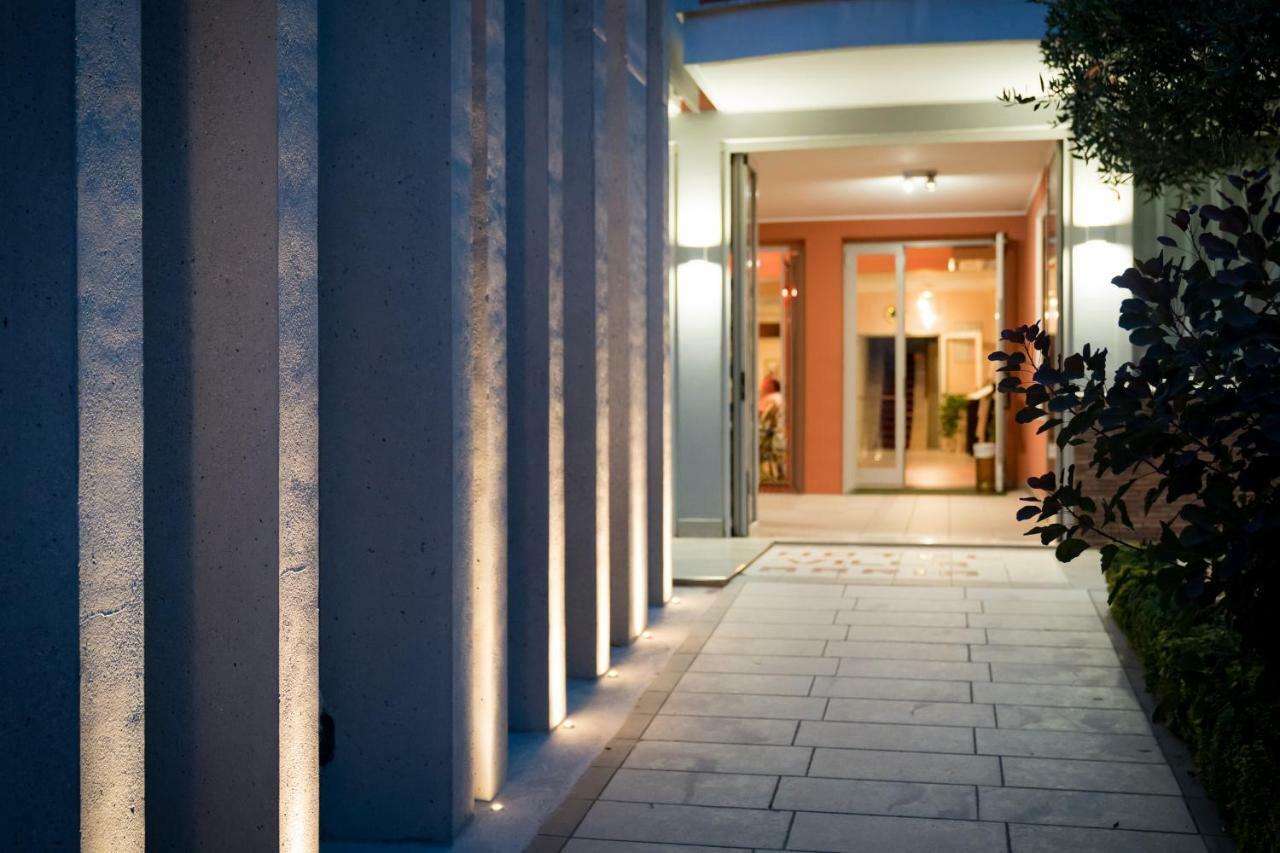 Hotel Villa Maria Caorle Exterior foto
